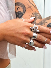 Cargar imagen en el visor de la galería, Kaa Grande — Anillo