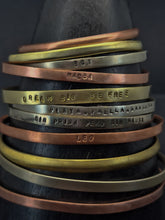 Cargar imagen en el visor de la galería, Traveller Pulsera
