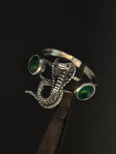 Cargar imagen en el visor de la galería, Cobra - Anillo