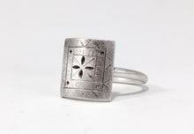 Cargar imagen en el visor de la galería, Enola Anillo Cr