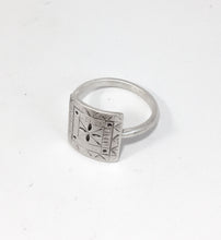 Cargar imagen en el visor de la galería, Enola Anillo Cr