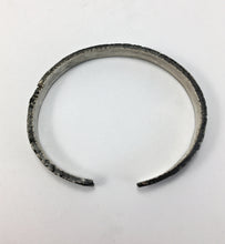 Cargar imagen en el visor de la galería, Kelut Pulsera