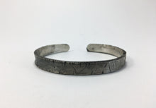 Cargar imagen en el visor de la galería, Kelut Pulsera