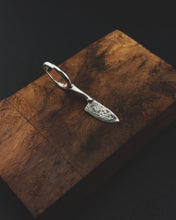 Cargar imagen en el visor de la galería, Cuchillo pendiente/colgante