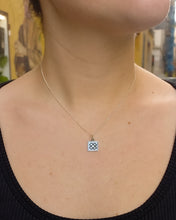 Cargar imagen en el visor de la galería, Rajola BCN Collar