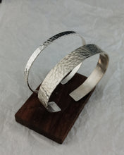 Cargar imagen en el visor de la galería, Texture Pulsera