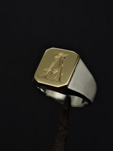 Cargar imagen en el visor de la galería, Custom SignedRing
