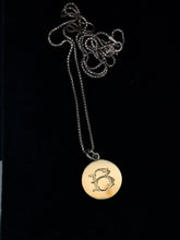 Cargar imagen en el visor de la galería, Custom SignedPendant
