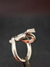 Cargar imagen en el visor de la galería, Kaa Grande — Anillo
