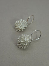 Cargar imagen en el visor de la galería, Medusa pendiente Ganchito
