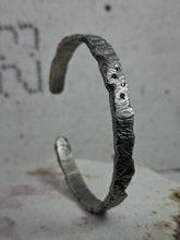 Cargar imagen en el visor de la galería, Asama Pulsera
